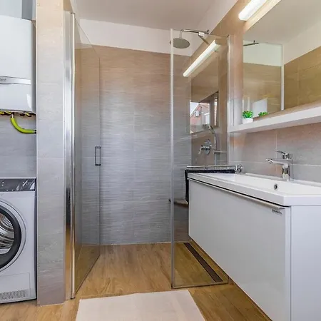 Sanny Apartment Andy * Medulin