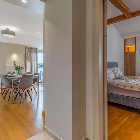 Sanny Apartment Andy Medulin